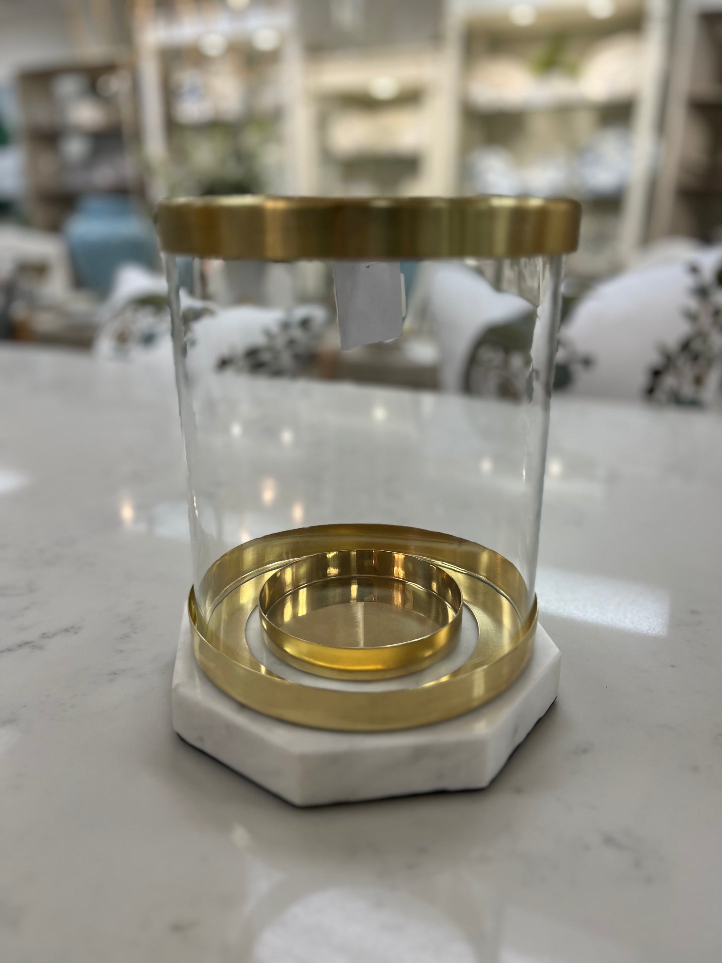 MARBLE BASE HURRICANE/GOLD TRIM