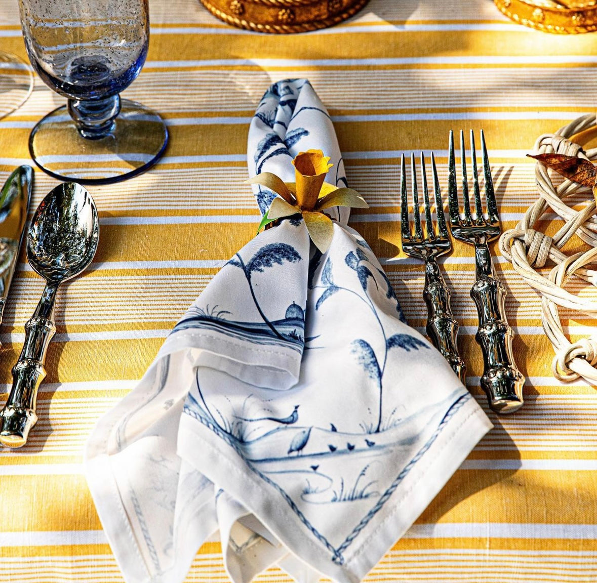 CE set/4 Delft Blue Dinner Napkins